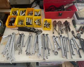 wrench / socket sets - Craftsman