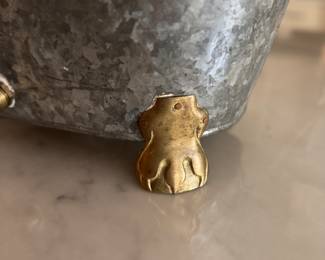 Galvanized Steel Beverage Tub with Brass Lion Feet and Liner. Photo 2 of 3.