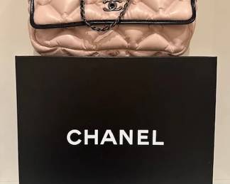 Chanel Chesterfield Flapbag.