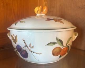 Royal Worcester Evesham porcelain dishes.