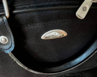Samsonite carry on bag