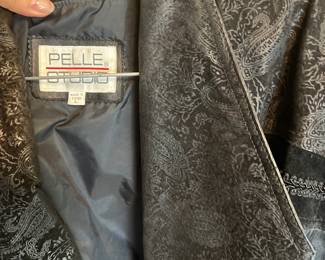 Pelle Studio