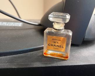 Mini Chanel No 5 parfume bottle 