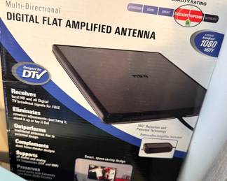 RCA amplified antennaRCA Digital flat amplified antenna multi-directional