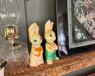 Vintage ceramic Easter bunnies