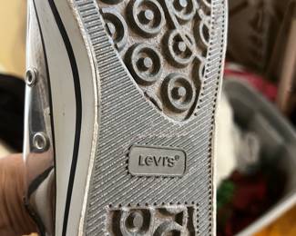 Levi's keds