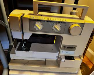 White W4910-Euroflair Sewing Machine/Embroidery/Serger