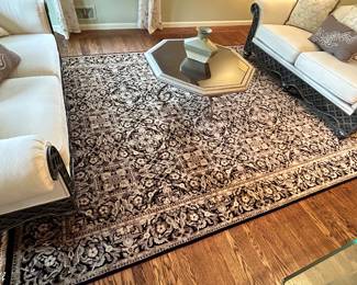 Stunning 8x10 wool carpet