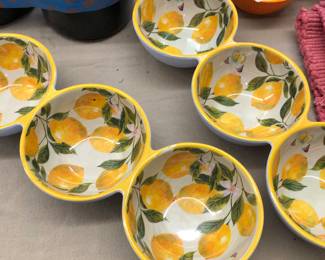 Serving pieces