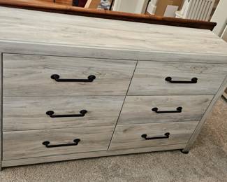 Ashley Cambeck 6 Drawer Dresser