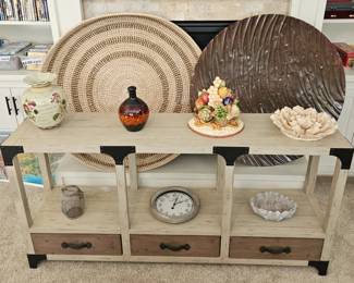 Hammary Console Table