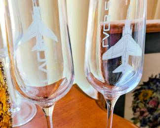Two (4) Vtg US Army LACB 29 (Mic29?)Masters Reserve Fighter Jet Champagne Flutes