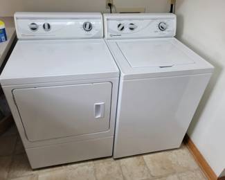 Speed queen washer and dryer set! Both tested and look fantastic!
