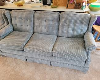 Sofa couch in excellent condition!