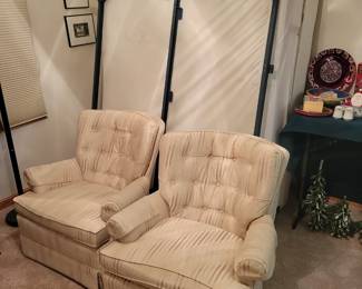 Pair of Norwalk swivel arm chairs in great condition!