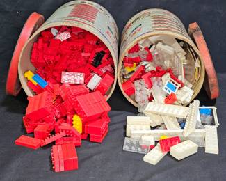 Vintage American Plastic Brick Sets #725 & #735