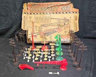 Vtg Marx 1950's Railroad Accessories Set No.0430