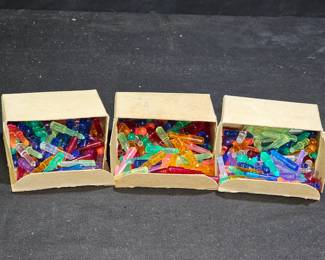 200+ Pieces Lite-Brite Pegs