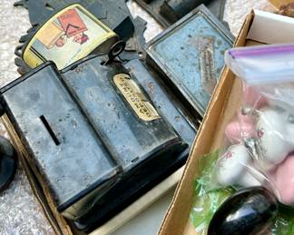 Vintage Cash Register Bank