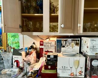 Boxed Bar Stemware & Accessories