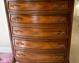 Vintage 5 drawer chest