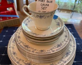 Bellemeade Ivory Blue China Set