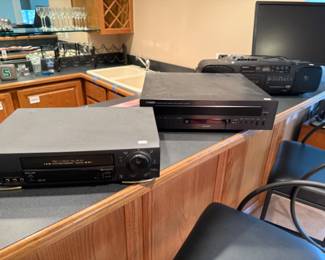 DVD Players, Radios