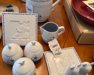 Gourmet Mickey Pitcher & Tile