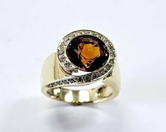 14K Yellow Gold Citrine & Diamond Ring