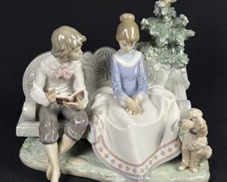 Lladro Porcelain Figurine 5442 Poetry of Love