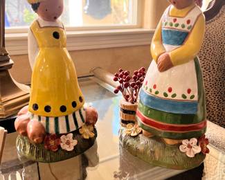Adorable ceramic figurines