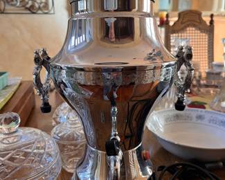 Electric samovar! Vintage United Metal Goods electric coffee percolater (3 piece set with sugar & creamer).