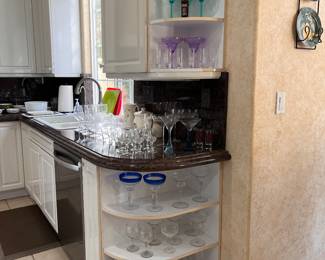 So many glasses!