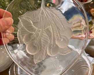 Mikasa heart-shaped fruit bowls