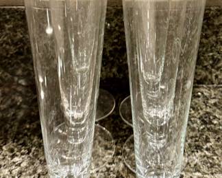 (6) Pilsner Glasses