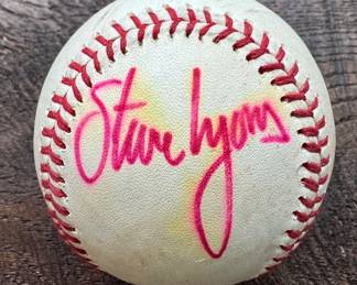 Autographed Steve Lyons Baseball