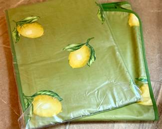 New Lemon Print Tablecloths