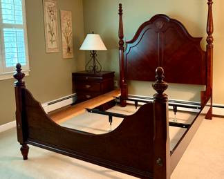 Queen Bed