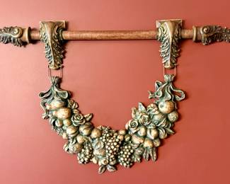 Gold Resin Wall Hanging
