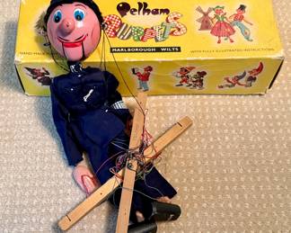 Pelham Muppets Marionette
