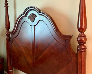 headboard detail
