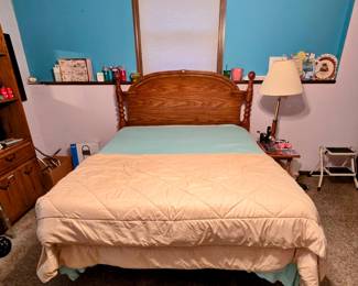 Queen Wood Headboard & Frame