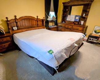 Adjustable Bedframe, Feet up