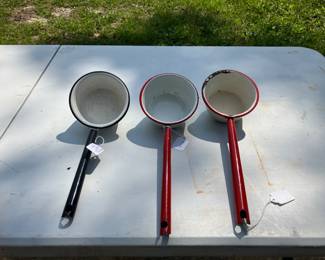 Old dippers enamel