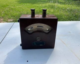 Wood volt meter