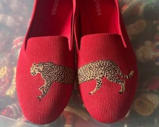 Vivaia Leopard flats, never worn