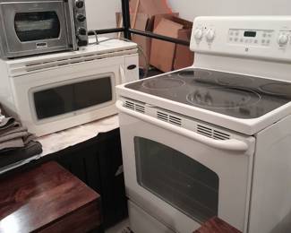 Stove, microwave