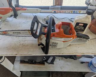Stihl Batter Chainsaw