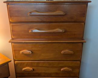 Vintage maple 5 drawer highboy dresser