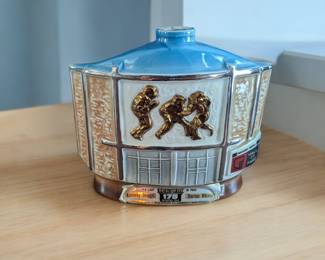 1972 Jim Beam NFL Hall of Fame Canton OH Empty Decanter, missing stopper